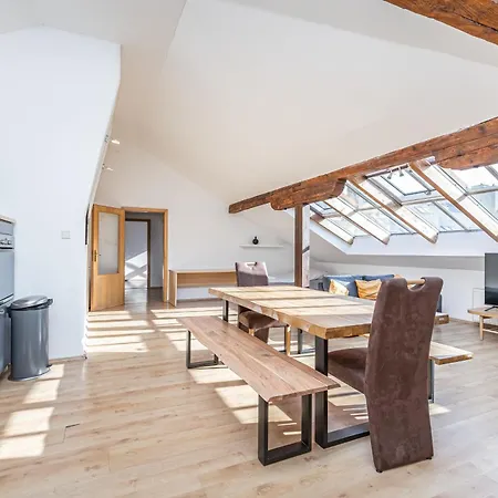 Navratilova Apartman Prága
