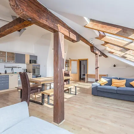 Navratilova Apartman Prága